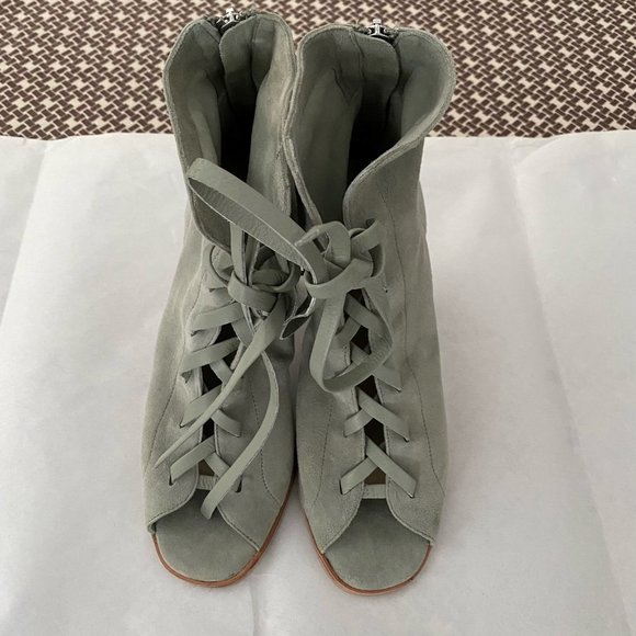 KRISTIN CAVALLARI FOR CHINESE LAUNDRY SAGE LAYTON LACE UP BOOTIES SIZE 9 - Picture 3 of 9